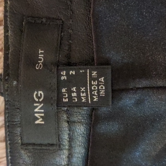 NWOT! Mango (MNG Suit) Genuine Leather Black Agra Booty Shorts Size 2 - Picture 5 of 13